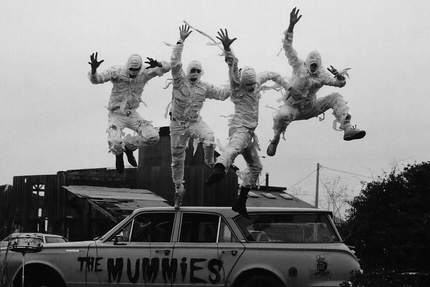 the-mummies-1600x917