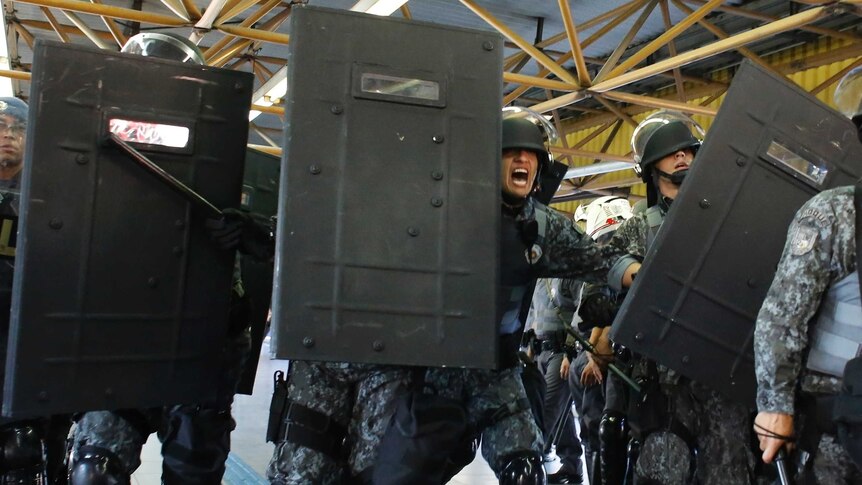 Military police during San Paulo protest