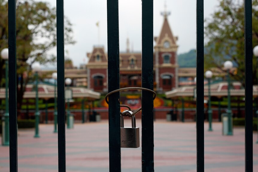 Hong Kong Disneyland locked up due coronavirus