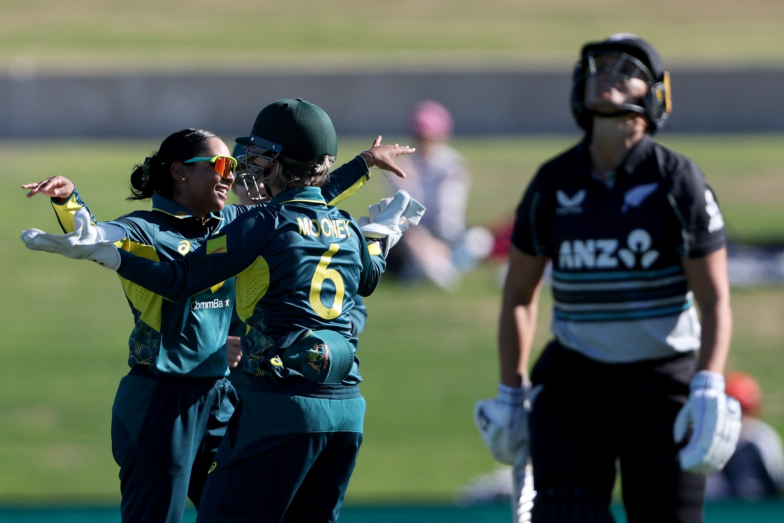 T20 live: Australia looks to wrap dominant NZ tour in third match