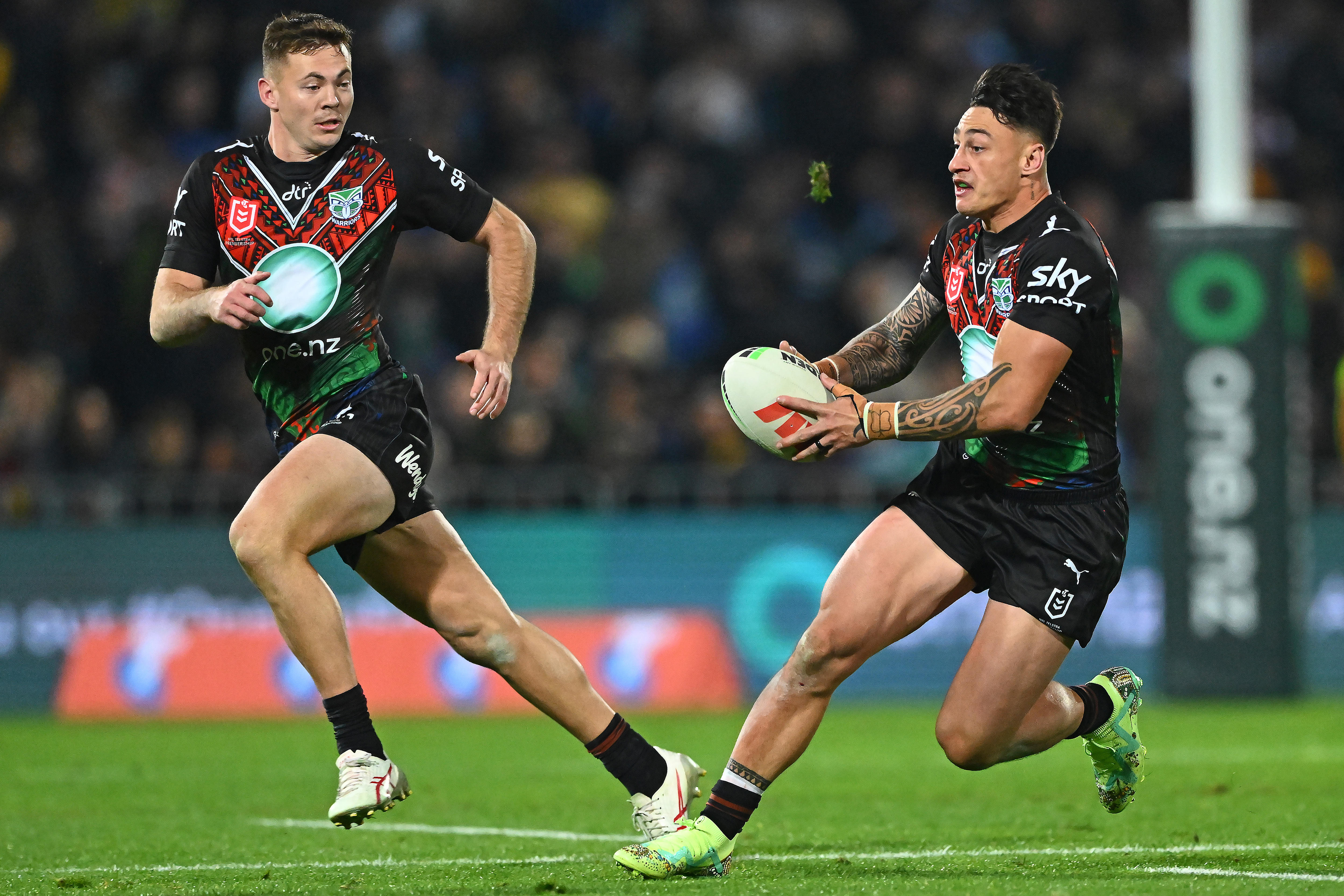 NRL ScoreCentre: Warriors vs Dolphins, Titans vs Rabbitohs, Sharks vs