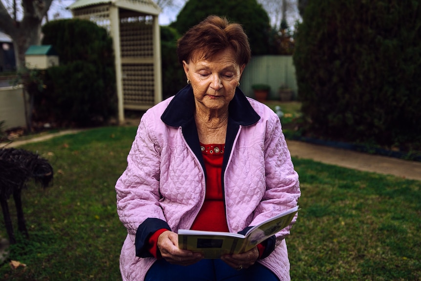 Stan Grant's mother Betty Grant.