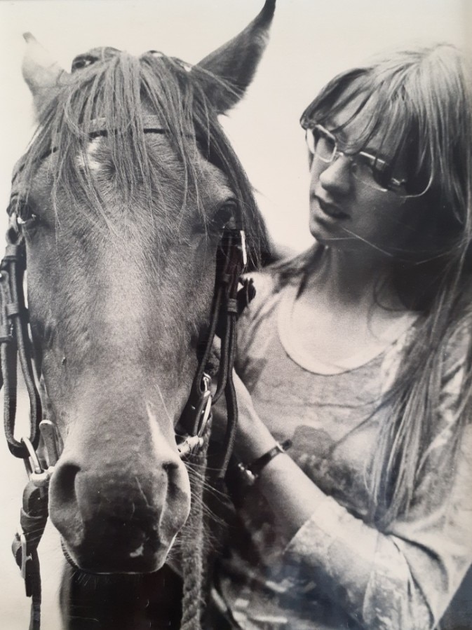 Joanne Scott with her horse Razie in the '70s