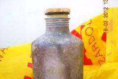 Toxic silver canister found on north Qld beach