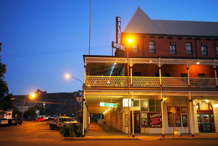 Broken Hill's Palace Hotel