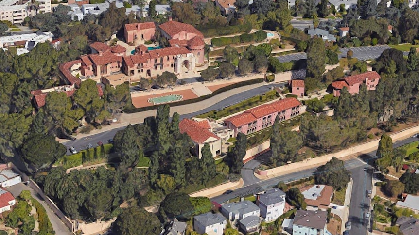 Aerial view of the Immaculate Heart of Mary convent in Los Angeles, taken from Google Maps.