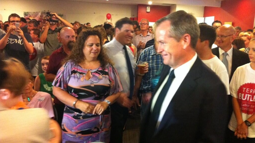 Bill Shorten attends launch of Terri Butler's campaign