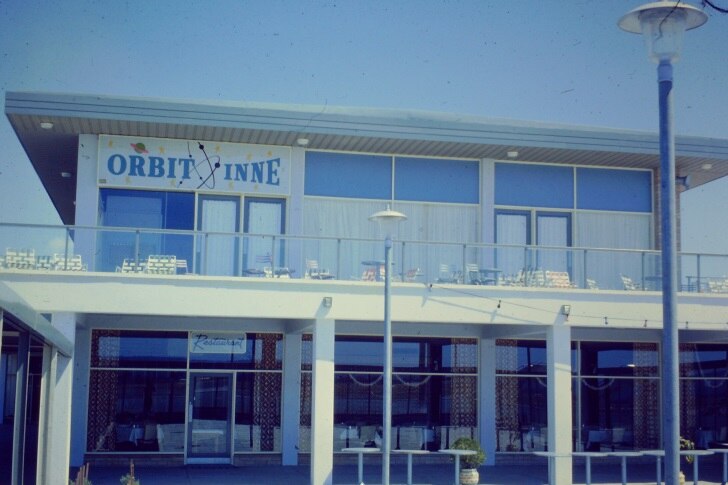 Perth's first airport bar The Orbit Inne was a place of glamour and ...