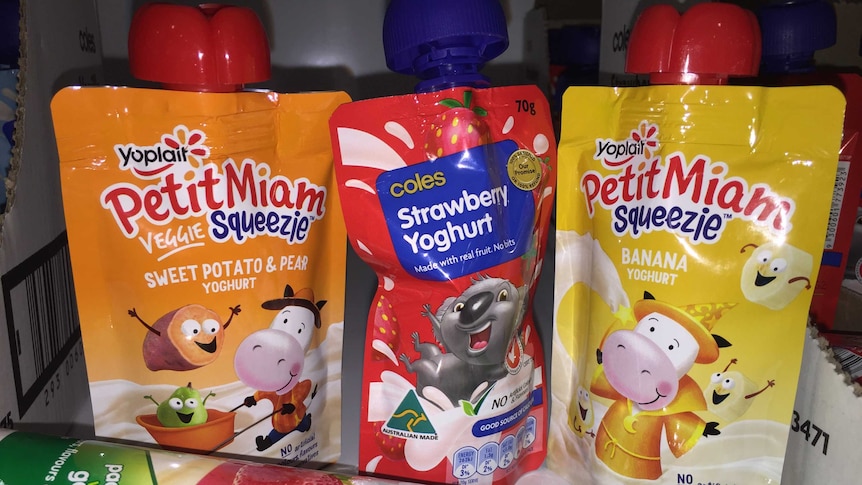 Four new brands of squeezy yoghurt with pureed food