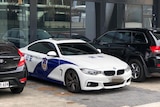 在阿德莱德，一辆汽车看上去带有中国警察的标识。