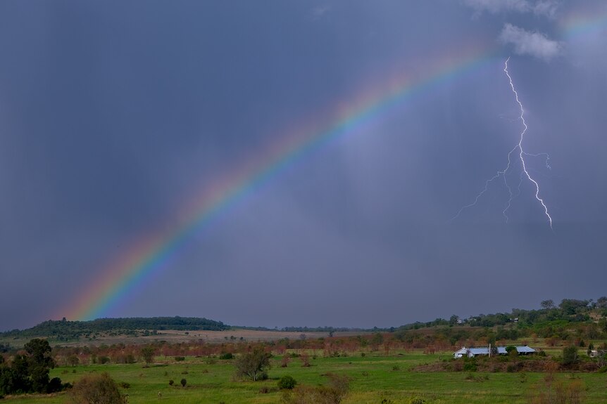 Lightning and a rainbow were seen together in the Silverleigh district.