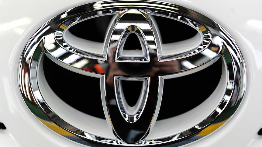 Logo on Toyota car