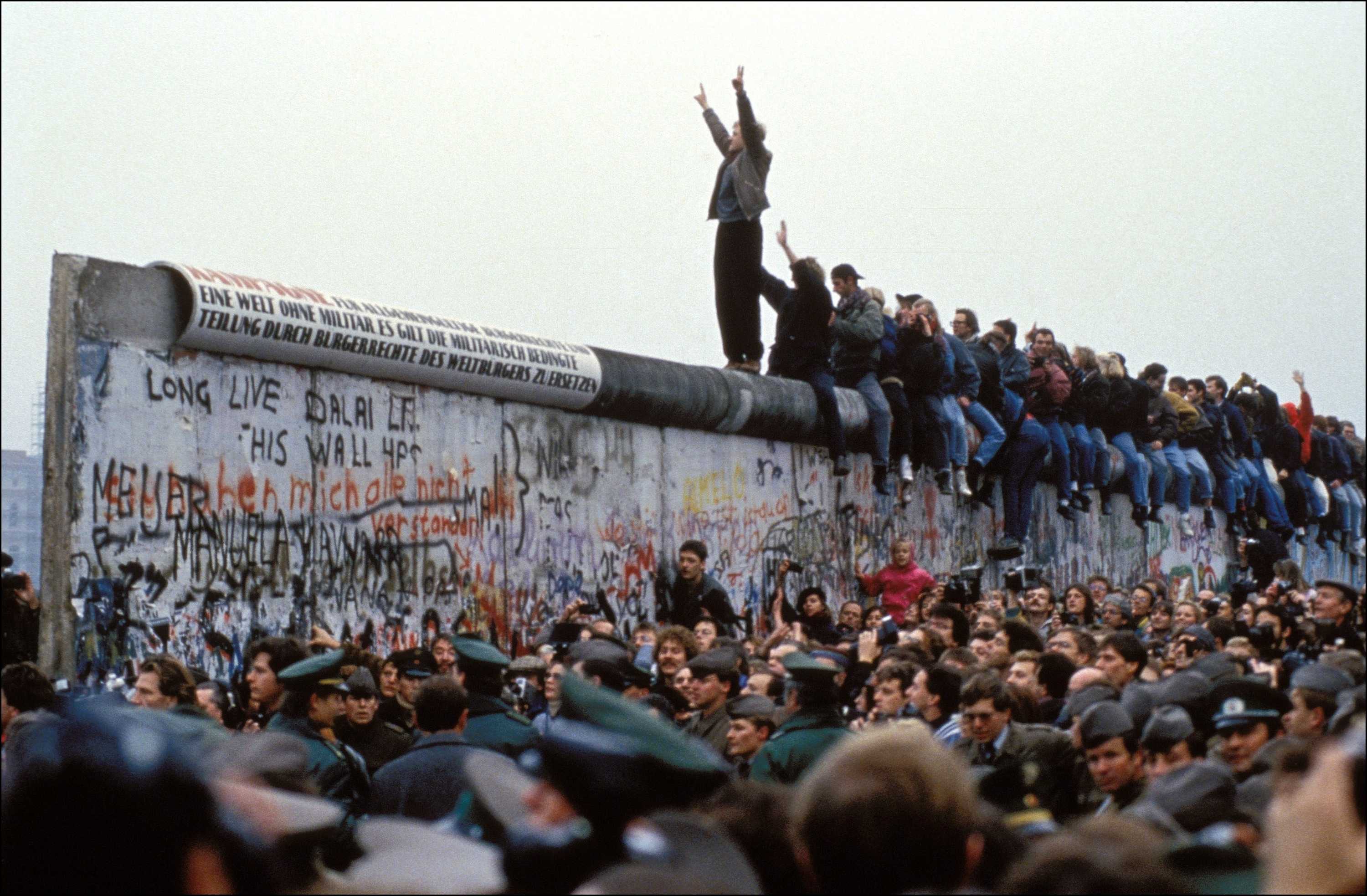 “Symbol Of Hope For A World Without Walls”: The Fall Of The Berlin Wall ...