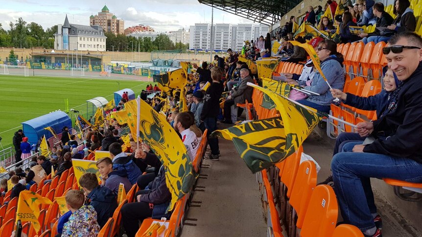 Russian fans watch Socceroos at training