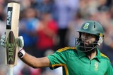Amla salutes crowd after 150