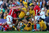 The Welsh defence closes in on Genia