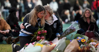 Eurydice Dixon: Grief, anger as thousands gather at park vigils around Australia