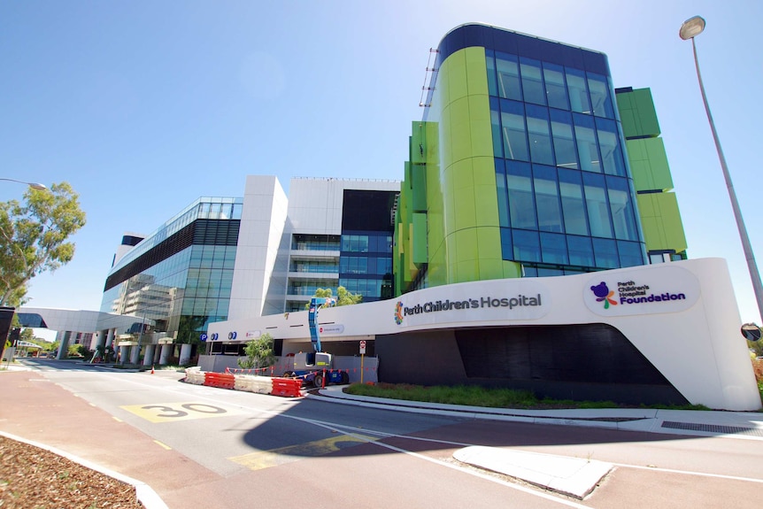 A wide shot of the outside of the new Perth Children's Hospital.