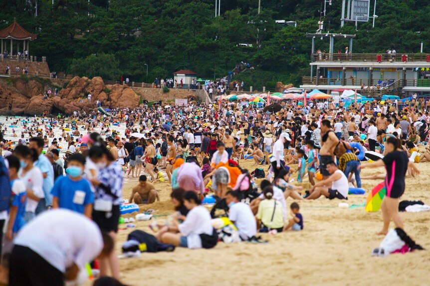 A very crowded beach