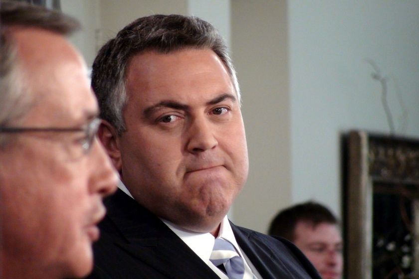 Opposition treasury spokesman Joe Hockey andTreasurer Wayne Swan (Samuel Cardwell: AAP)