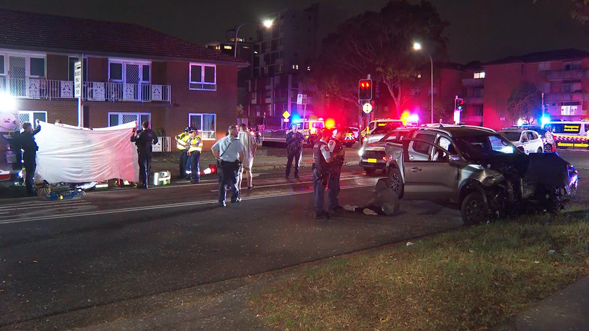 Liverpool scene police and ambos