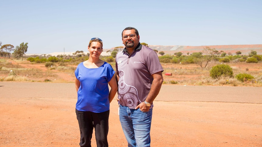 Aboriginal mental health workers Kelly Donaldson and Richard Ashwin at the Ninga Mia community on the outskirts of Kalgoorlie.