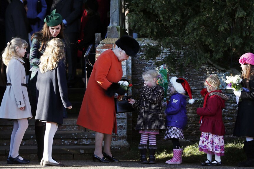 Catherine and Queen receive gifts from kids