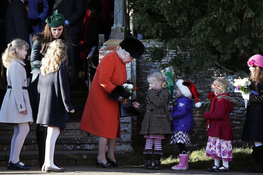 Catherine and Queen receive gifts from kids