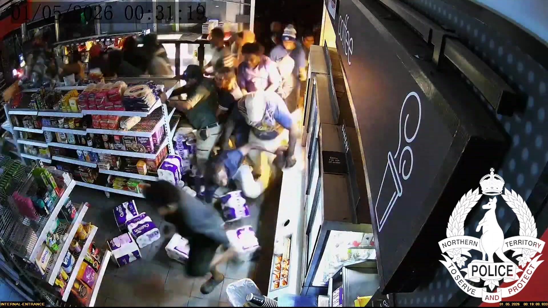 Police release CCTV of 'outright looting' of Alice Springs businesses