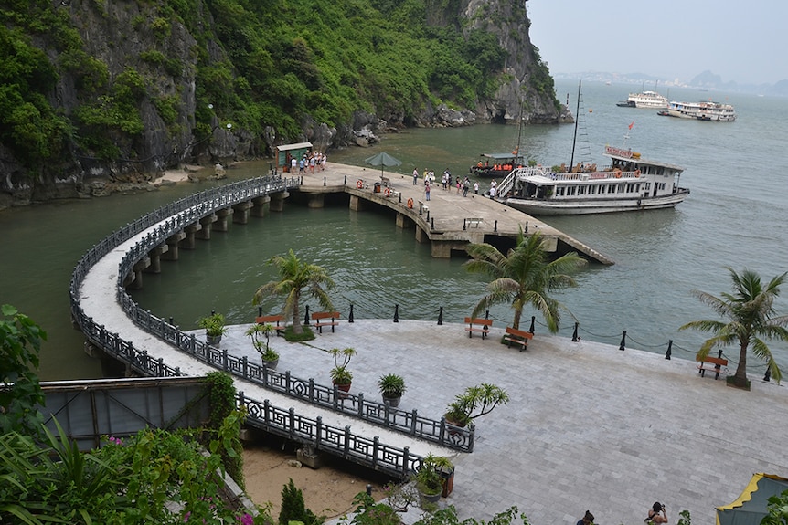 Boats ready to take tourists into the bay