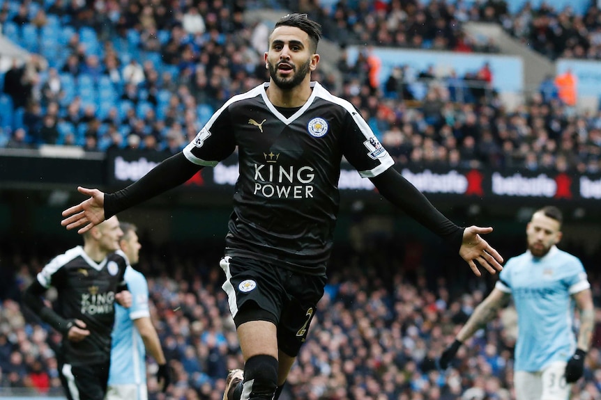 Mahrez celebrates goal against Manchester City