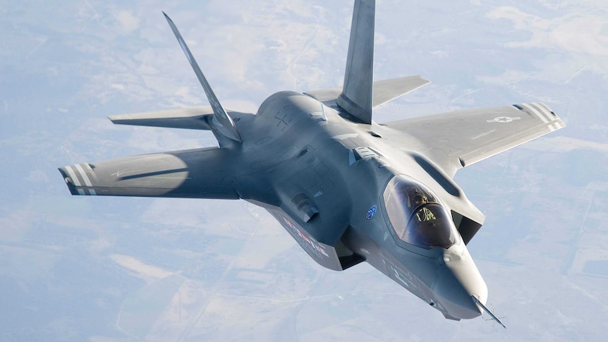 The announcement that Australia is purchasing another 58 Joint Strike Fighter jets at a cost of more than $12 billion has been widely welcomed in the Newcastle region.