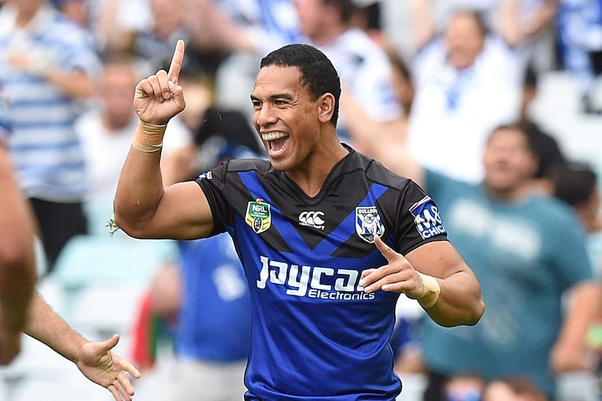 Will Hopoate celebrates try for Bulldogs