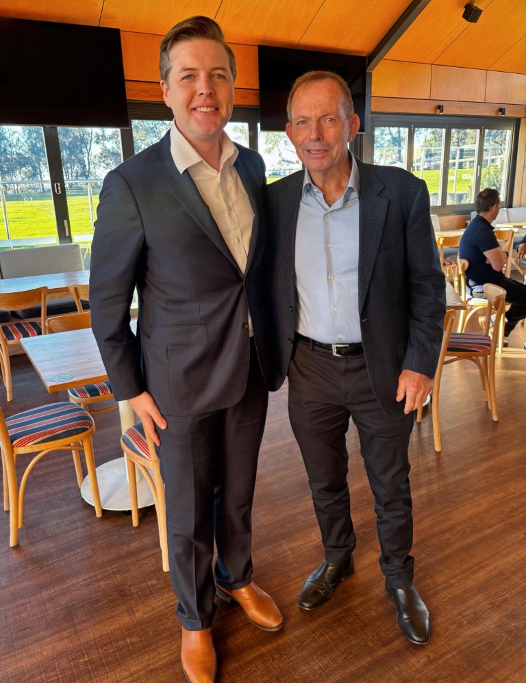 Tony Abbott sent in to woo back lost Liberals in hotly contested seat