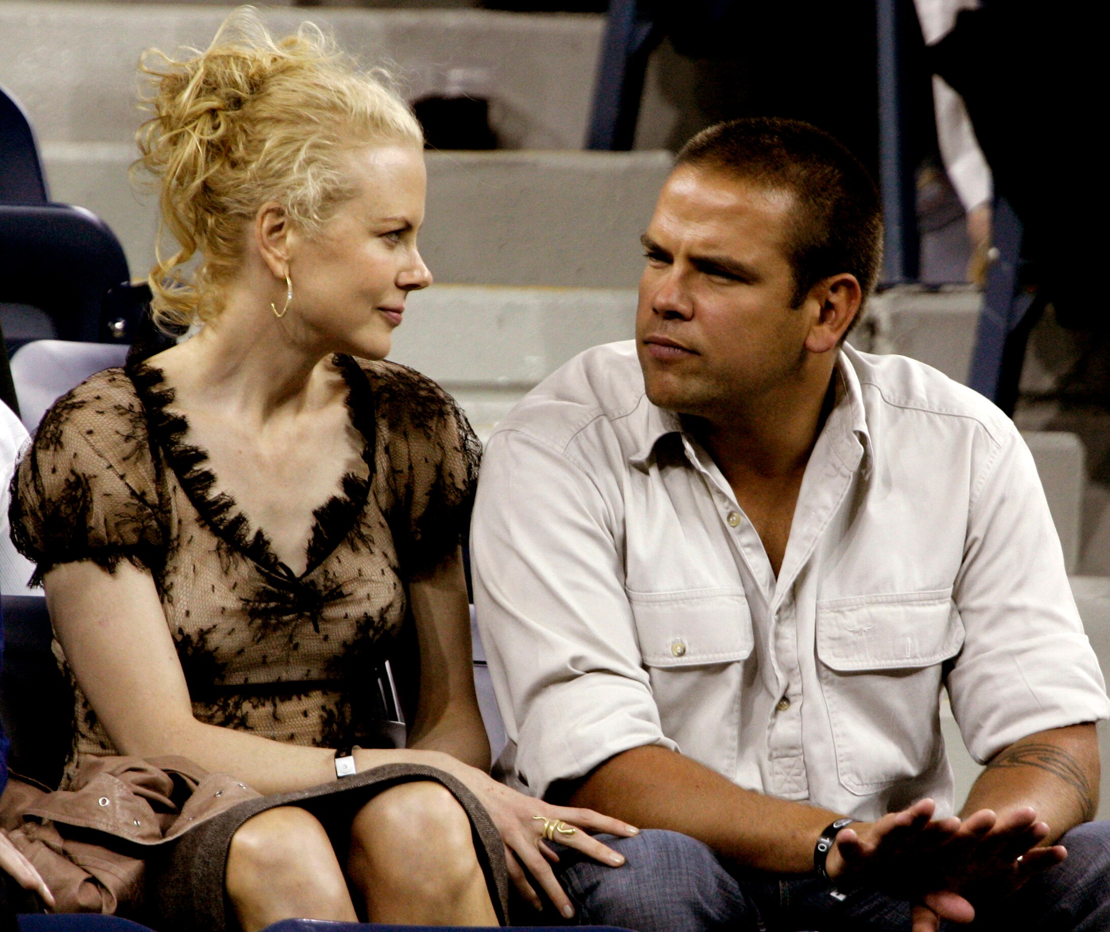 Nicole Kidman chatting to Lachlan Murdoch