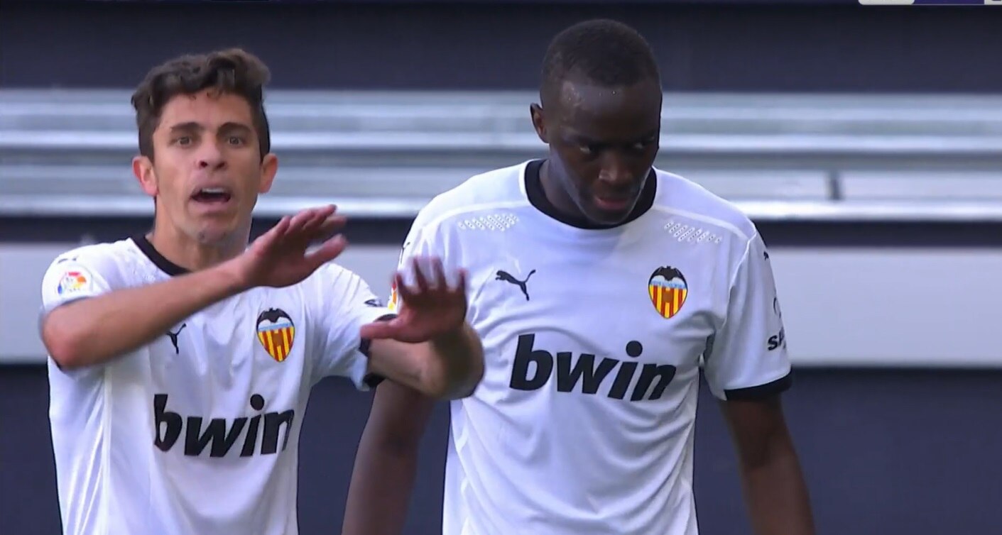 Coronavirus Daily: LaLiga involved as Valencia have 5 positive