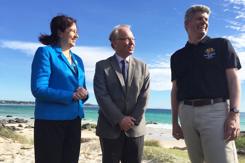 (LtoR)Qld Premier Annastacia Palaszczuk, former Qld premier Peter Beattie, Commonwealth Games Minister Stirling Hinchliffe