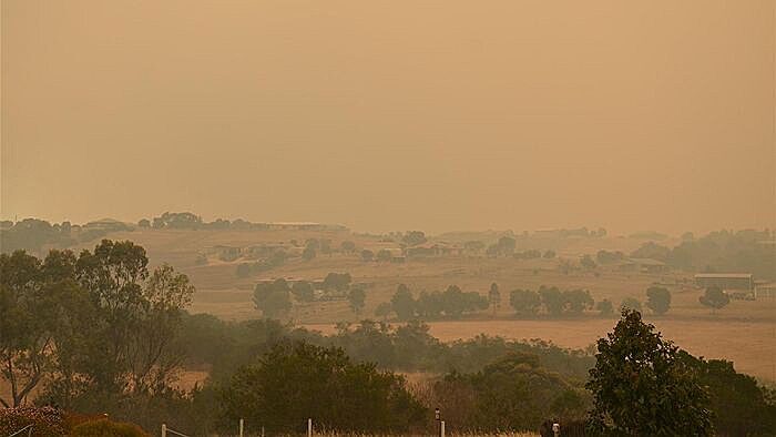 Smoky haze from the Eyre Peninsula bushfire