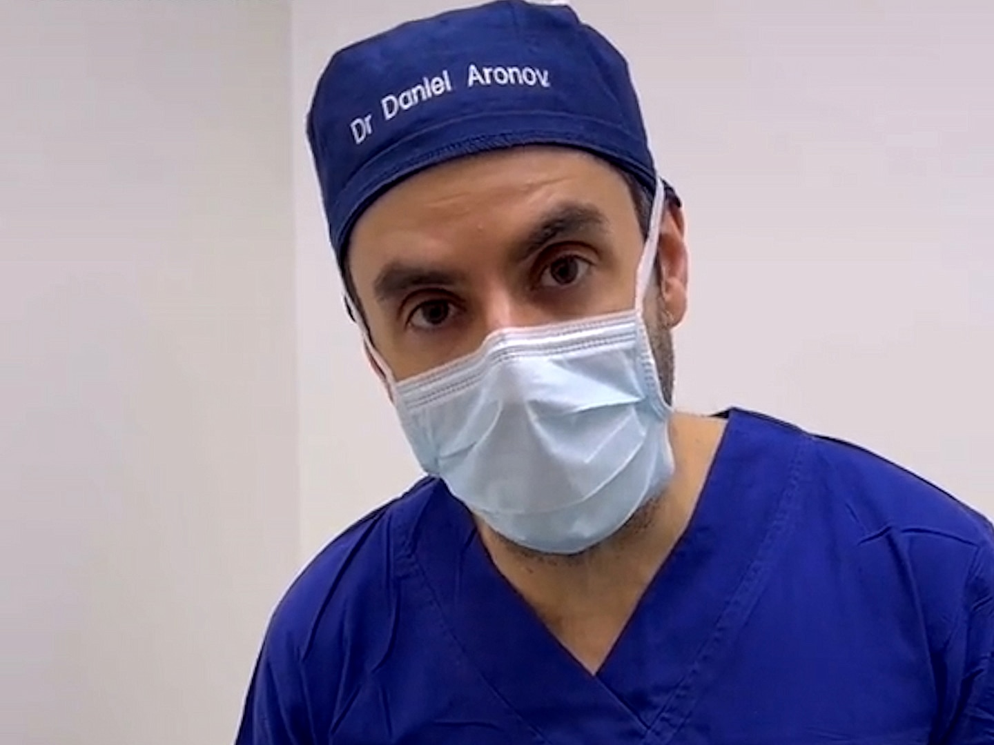 TikTok Star Dr Daniel Aronov Banned By Regulator From Performing ...