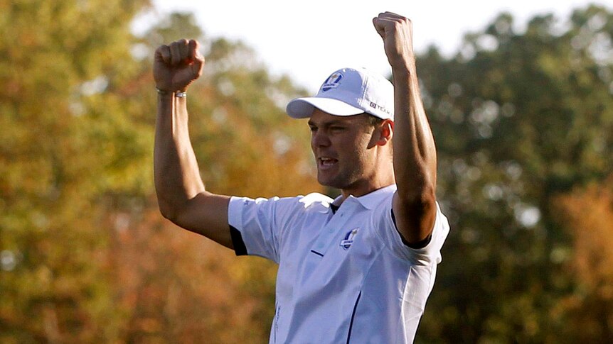 Europe's Martin Kaymer defeated Steve Stricker of the US 1-up to give the Europeans the 14 points needed to retain the Ryder Cup