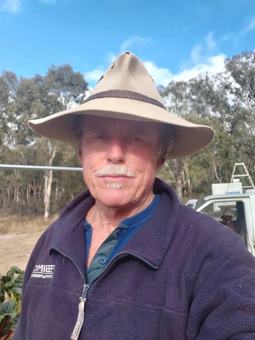 Rick Humphries wears an akubra.