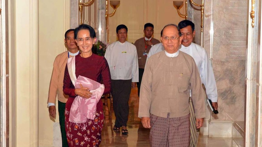 Aung San Suu Kyi meets with incumbent president Thein Sein.