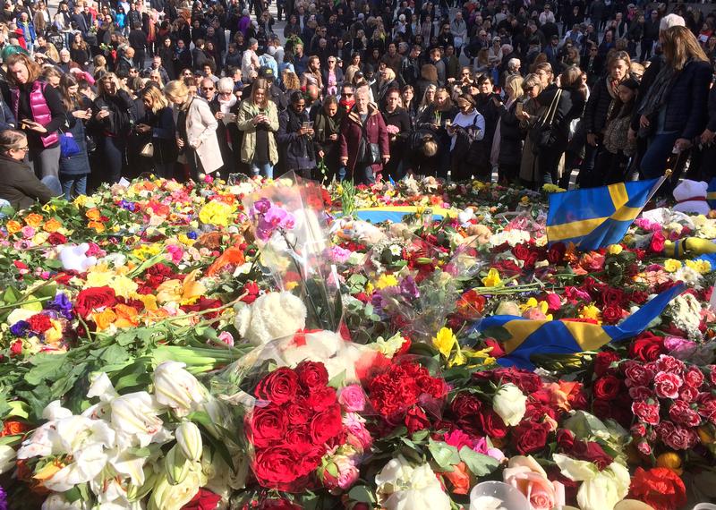 Stockholm and Egypt terror attacks, and are e-cigarettes the future? -  triple j