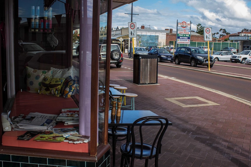 Eighth Avenue, Maylands' main shopping street