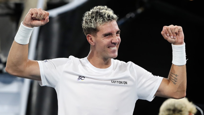 Thanasi Kokkinakis remporte une victoire bouleversée contre le numéro 6 mondial Andrey Rublev à Adelaide International