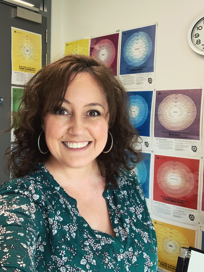 Portrait photo of career development specialist Jennifer Luke.