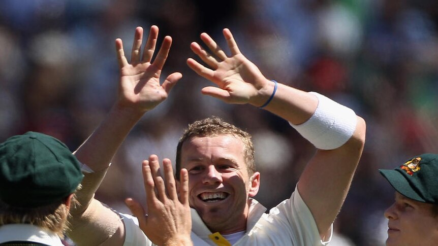 Peter Siddle took his Ashes tally to 13 wickets with his second six-wicket haul.