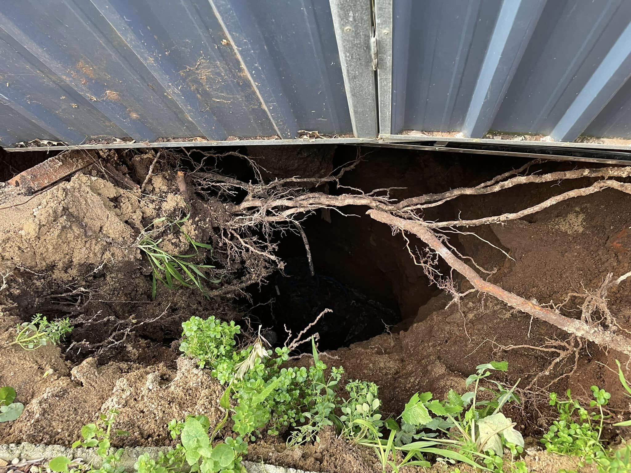 Mysterious six-metre hole appears on Adelaide eastern suburbs