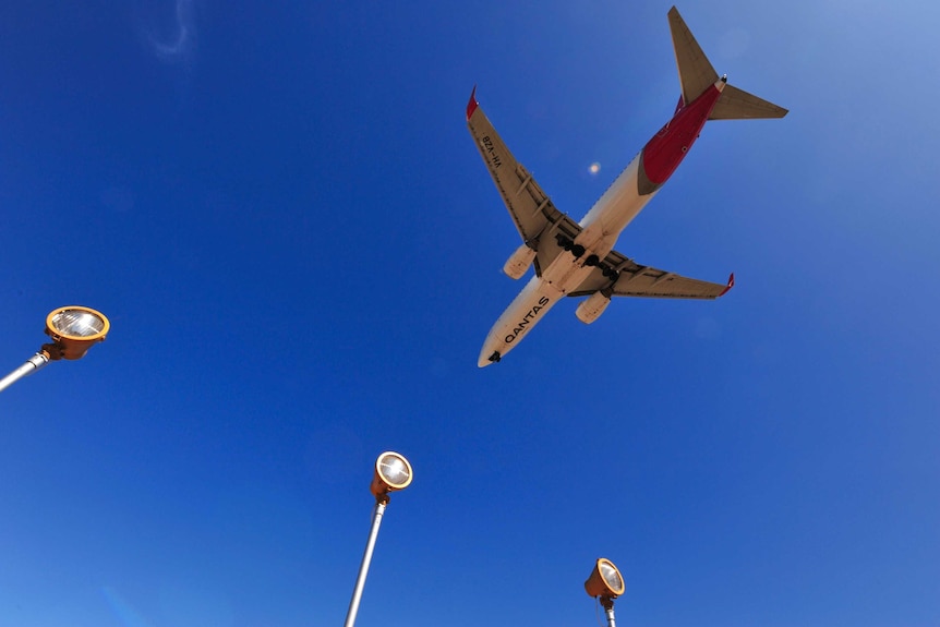 维州计划恢复国际航班往返墨尔本及隔离酒店工作。