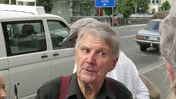 ABC gardening personality Peter Cundall outside Hobart Magistrates Court